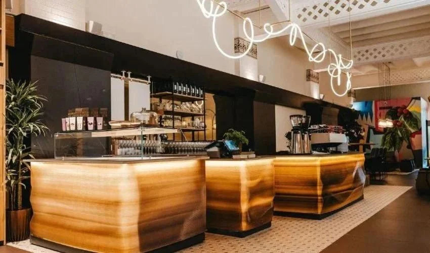Restaurants & Hospitality